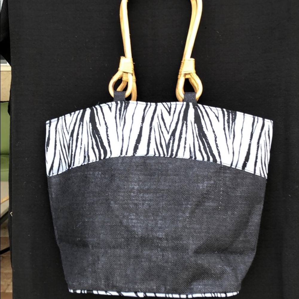 Jute Black Tote Bag with print trim & wood handle